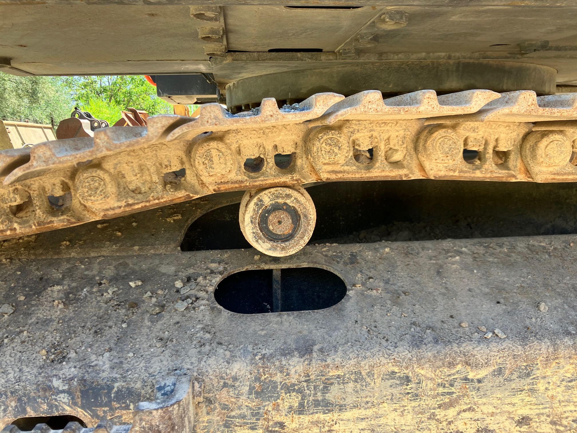 VOLVO EC220E - Imagen 11