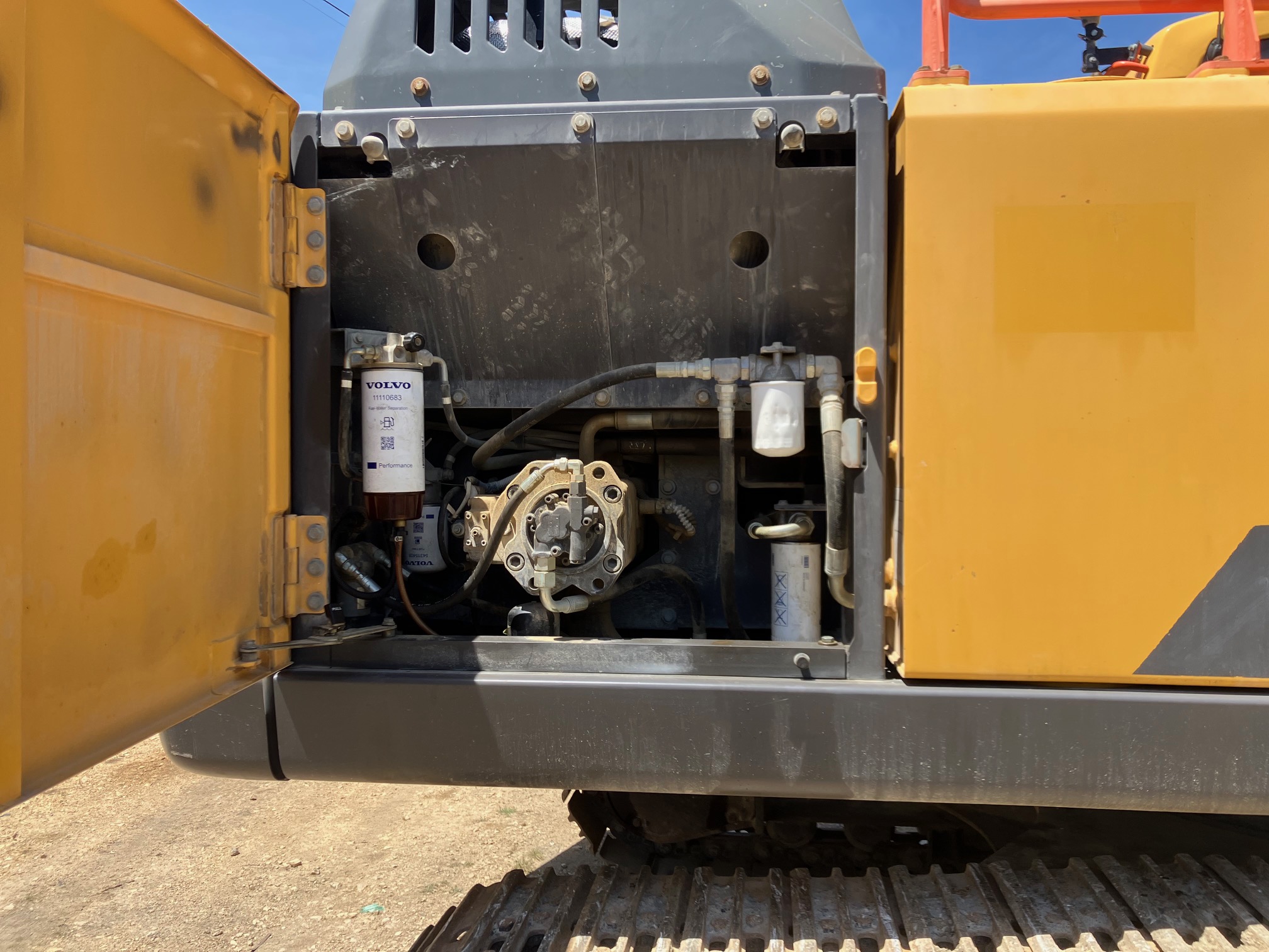 VOLVO EC220E - Imagen 14