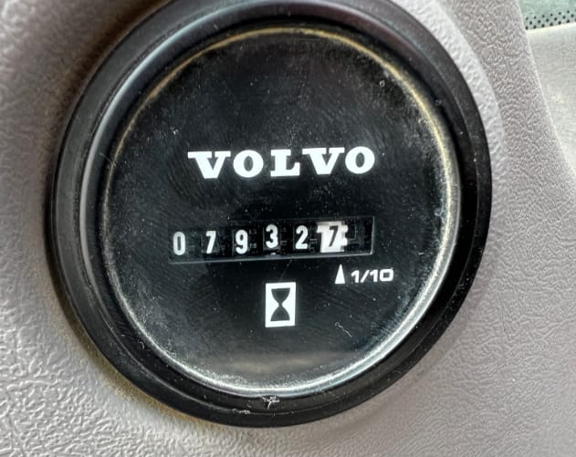 VOLVO EC220E - Imagen 7